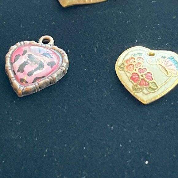 Vintage heart jewelry findings for craft projects - Picture 3 of 7